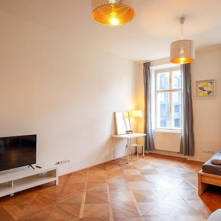 Stay Praha Apartment - New Open! المظهر الخارجي الصورة